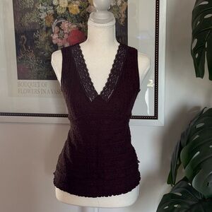 Lace V-Neck Sleeveless Top